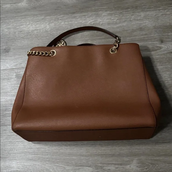 Michael Kors Susannah Large Leather Tote Bag — Luggage Brown - Picture 4 of 14